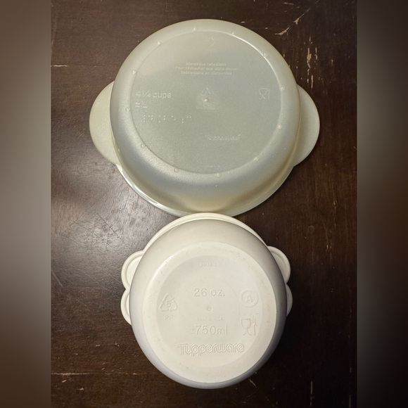 Tupperware - Picture 5 of 9